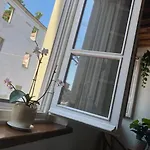 Casa Luisa - Mura Di شقة