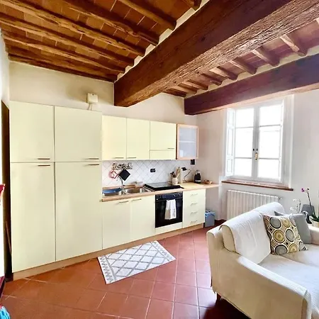 Apartment Casa Luisa - Mura Di Lucca